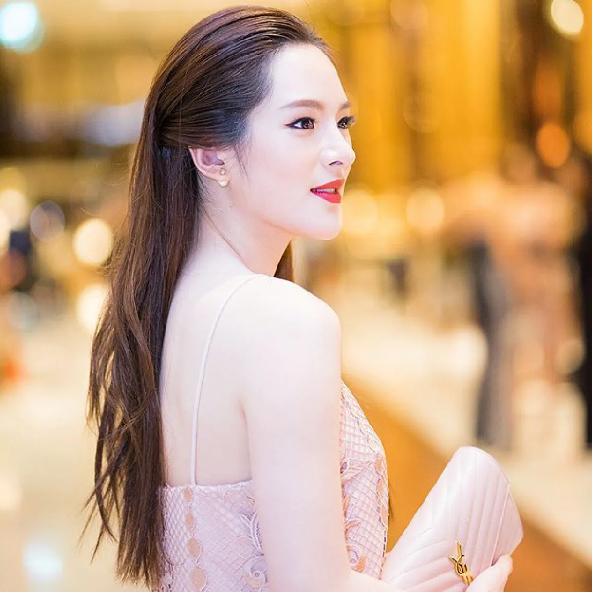 โปรไฟล์ดี! เหล่าดาราทายาทมหาเศรษฐี