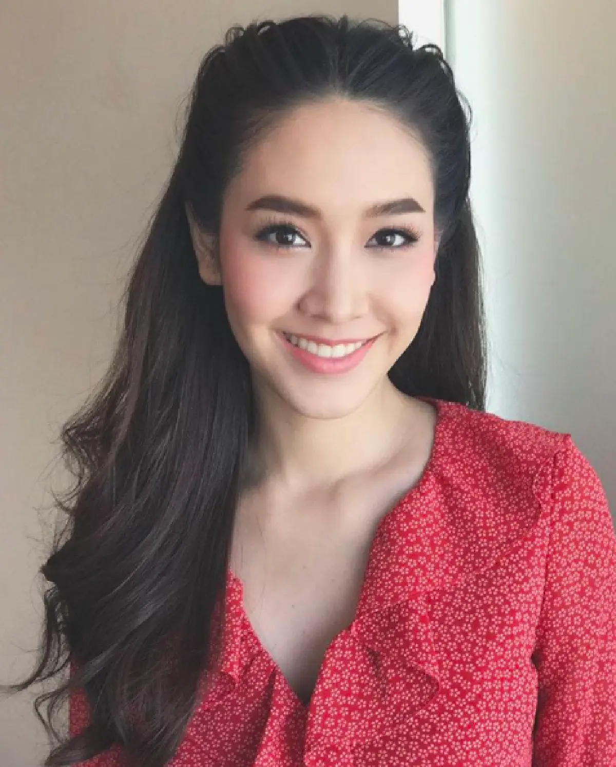 โปรไฟล์ดี! เหล่าดาราทายาทมหาเศรษฐี