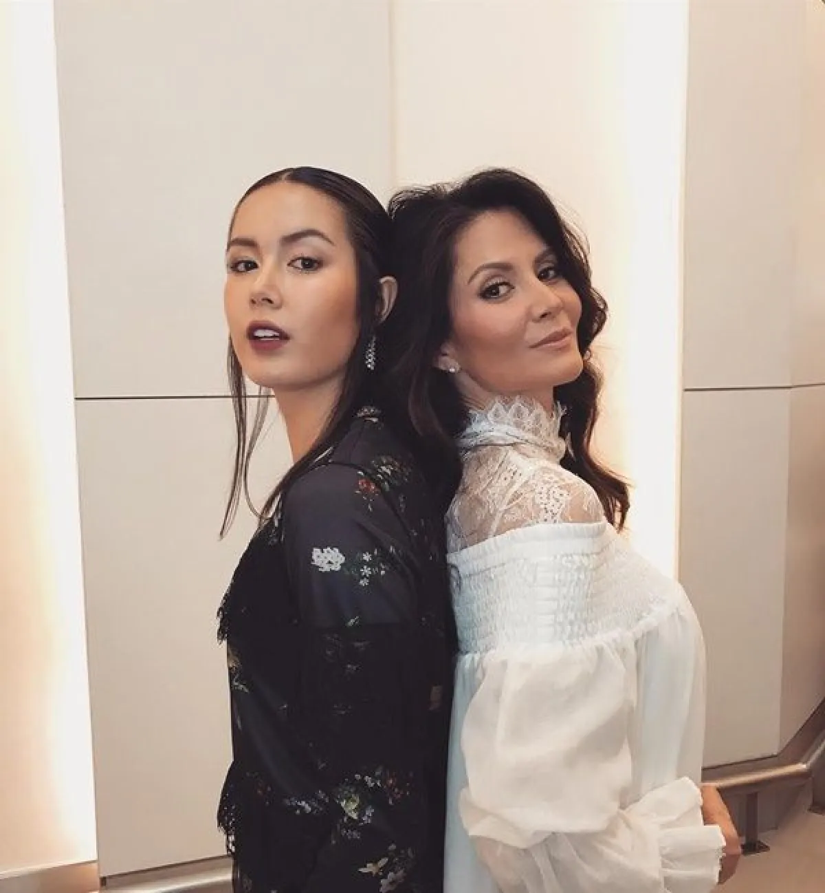 มาแรงแซงโค้ง นักแสดงรุ่นใหม่เดินตามรอยพ่อแม่ดารา