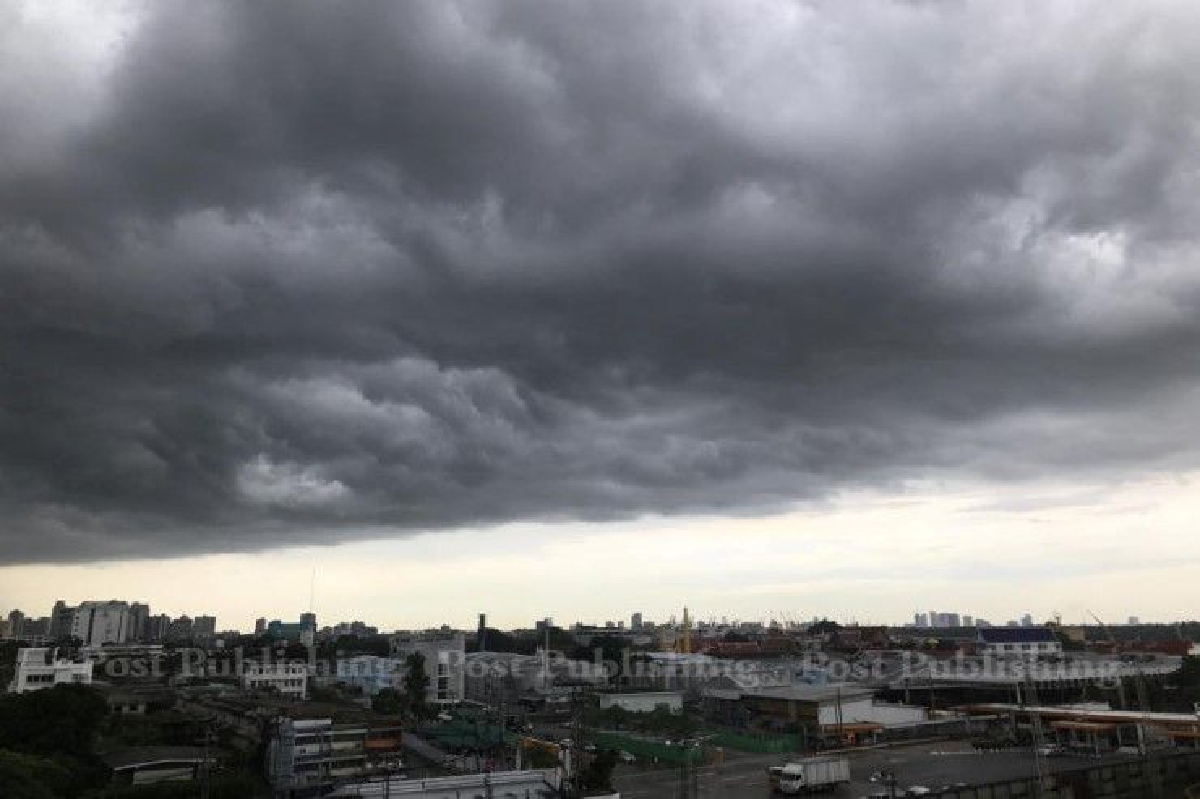 อุตุฯเผยทั่วไทยยังมีฝนตกหนาแน่น60-80%ของพื้นที่ อุตุฯเผยทั่วไทยยังมีฝนตกหนาแน่น60-80%ของพื้นที่