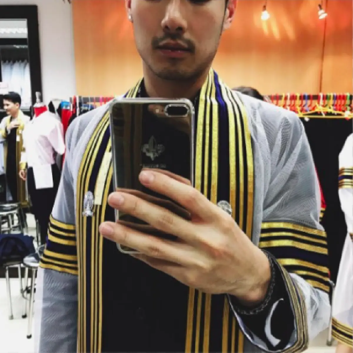 รวมเหล่าดาราบัณฑิตป้ายแดง...จากรั้วจามจุรี