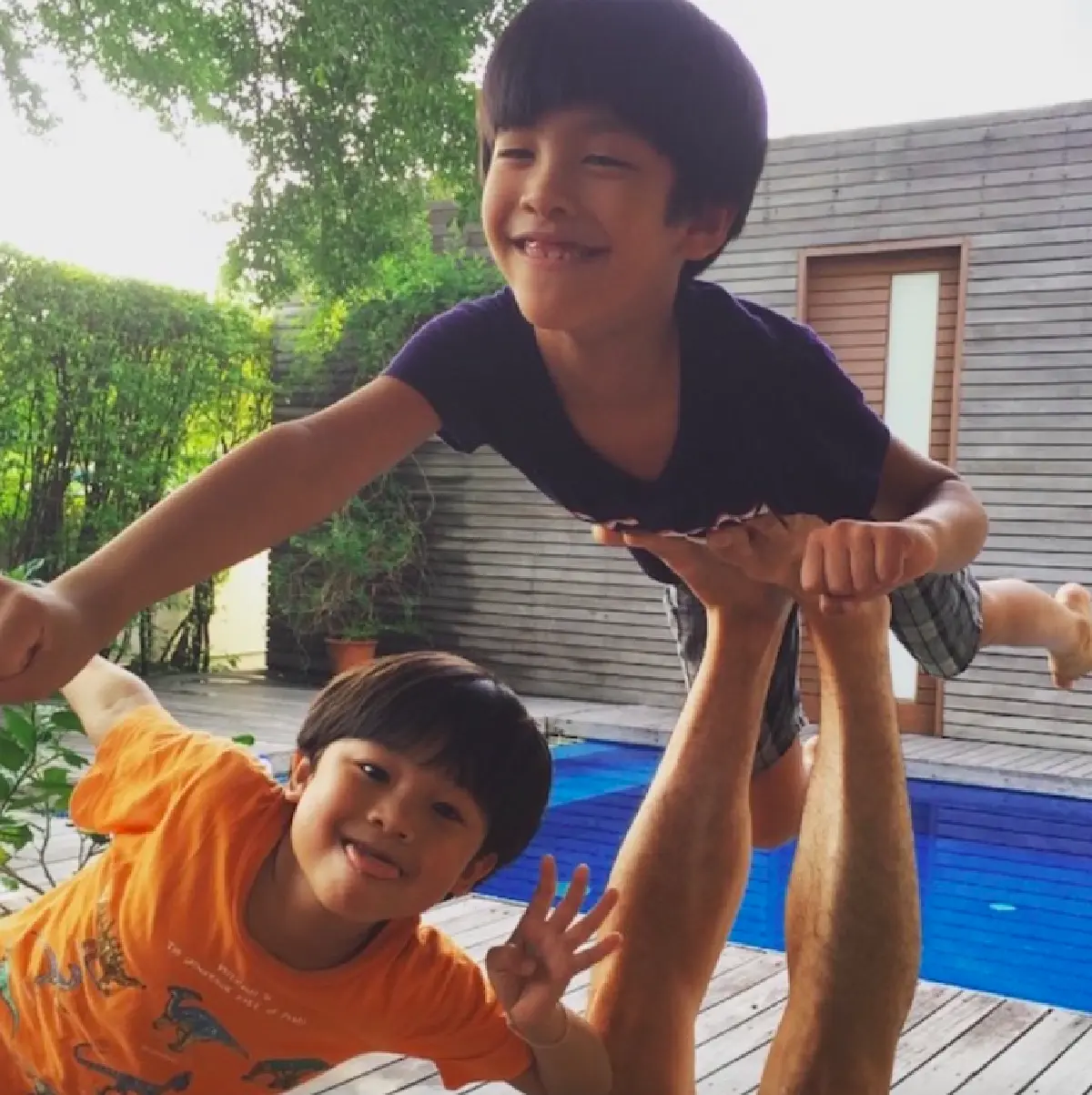 บ้านนี้เพื่อลูก! เปิดบ้านแสนอบอุ่นของพระเอกหนุ่ม “เคน ธีรเดช”