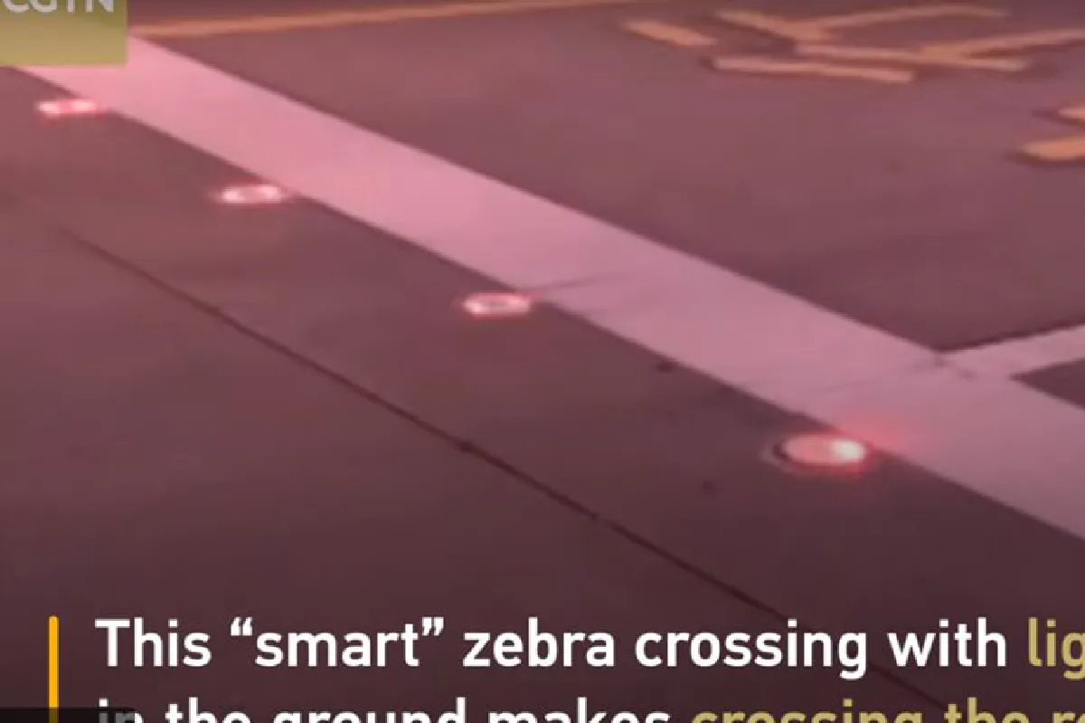 จีนเริ่มใช้ทางม้าลายอัจฉริยะ สร้างความปลอดภัยตอนกลางคืน