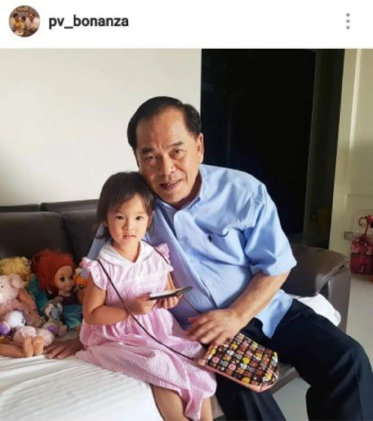 สั้นๆแต่ซึ้ง! ย้อนดูแคปชั่น คุณปู่ไพวงษ์ ถึงหลานสาว น้องปีใหม่