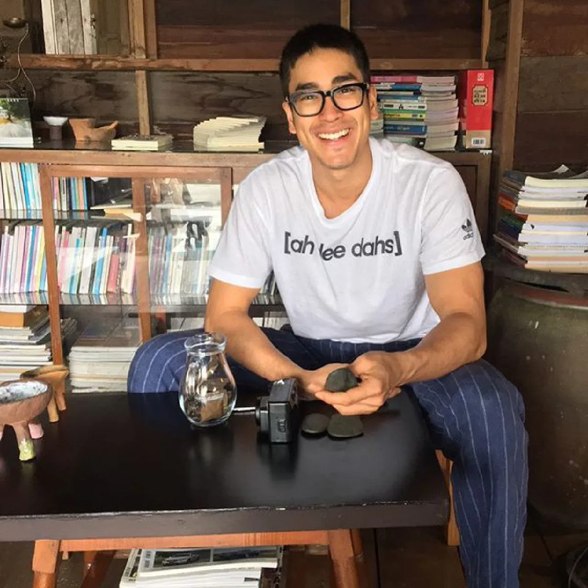 ส่องภาพ ณเดชน์-ญาญ่า ตะลอนเชียงคานถ่ายทำหนัง นาคี 2