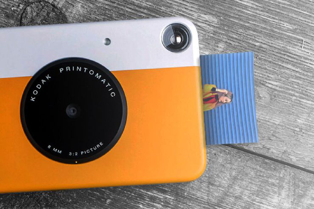 ถ่ายปุ๊บ ปริ้นท์ปั๊บ! กล้องโพลารอยด์ดิจิทัล Kodak Printomatic ถ่ายปุ๊บ ปริ้นท์ปั๊บ! กล้องโพลารอยด์ดิจิทัล Kodak Printomatic