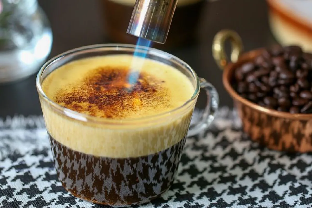 กาแฟดีที่บ้าน Egg & Irish Coffee