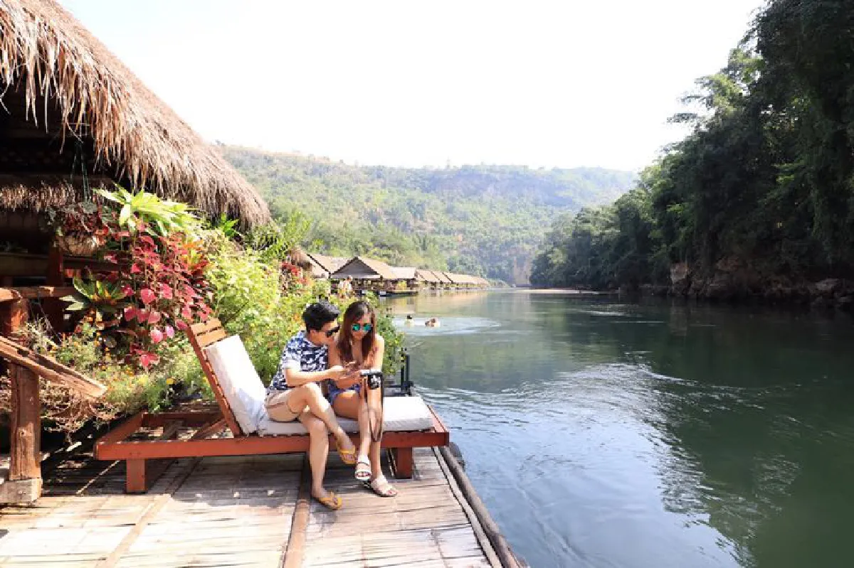 เที่ยวแพ็กคู่กับมนุษย์เงินเดือน