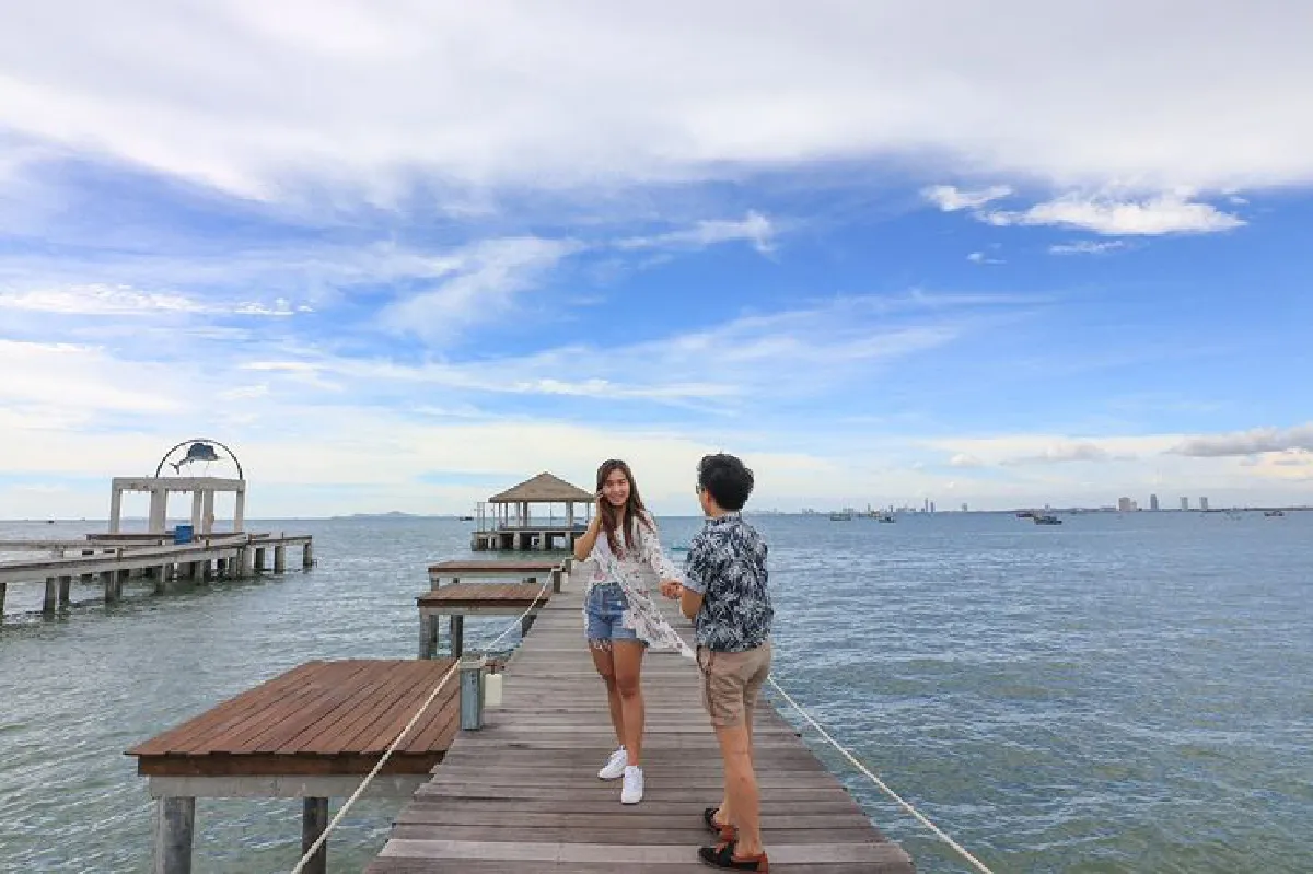 เที่ยวแพ็กคู่กับมนุษย์เงินเดือน