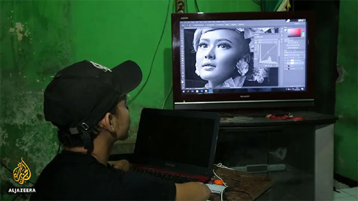 เผยภาพถ่ายถ่ายสุดทึ่งของช่างภาพอินโดฯ ที่ไร้แขนขา แต่ไม่ไร้ความสามารถ!