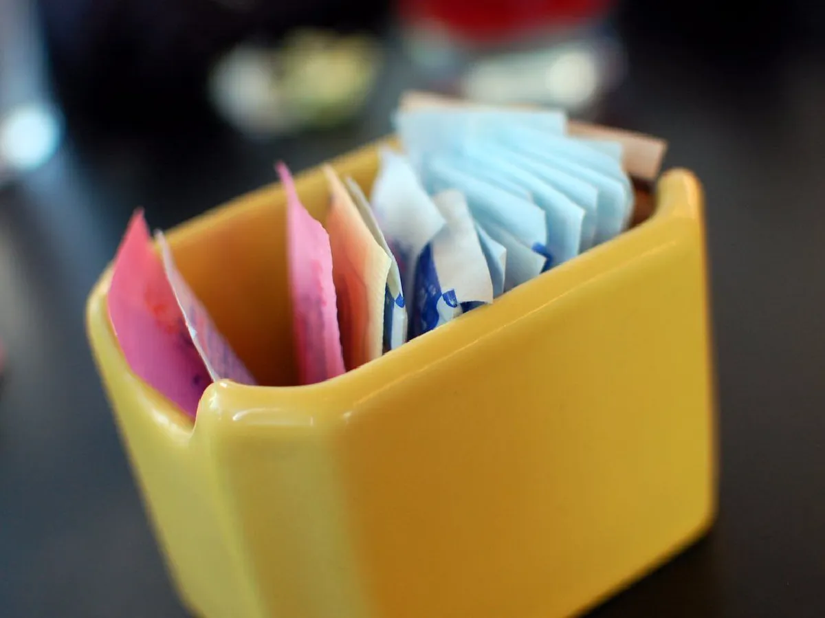 15 อาหารที่ควรหลีกเลี่ยงหากอยากมีหน้าท้องแบนราบ