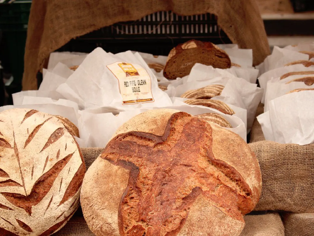 15 อาหารที่ควรหลีกเลี่ยงหากอยากมีหน้าท้องแบนราบ