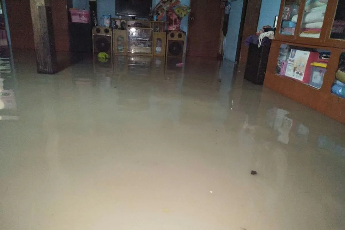 ฝนกระหน่ำบุรีรัมย์3ตำบลจมท่วมขนของหนีไม่ทัน