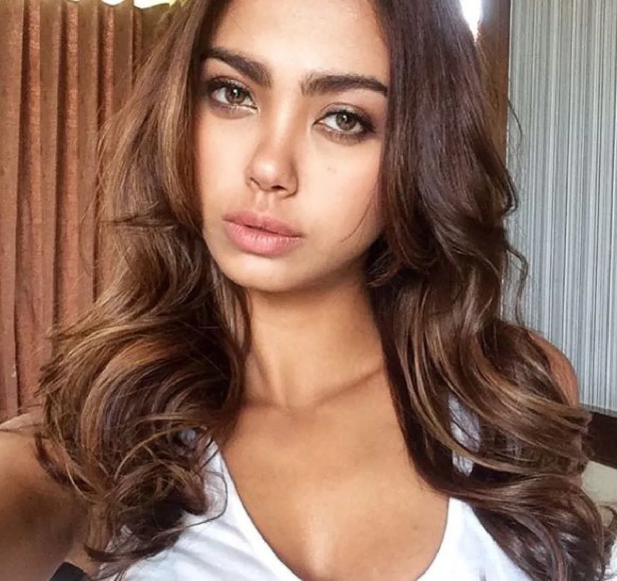 ซูมความแซ่บ! โดโรธี เพ็ทโซลด์ นางแบบสุดฮอตหวานใจ โจเซฟ