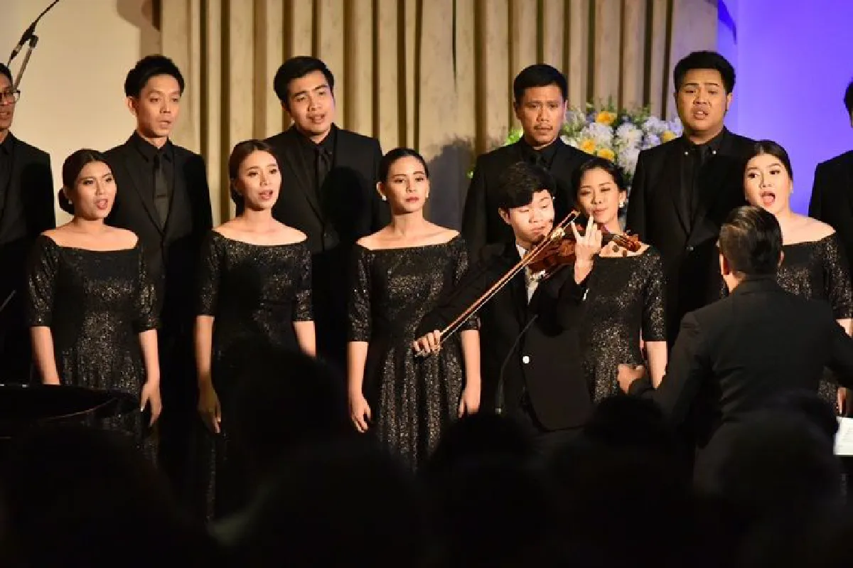 น้อมรำลึกพระอัจฉริยภาพด้วยเสียงเพลง