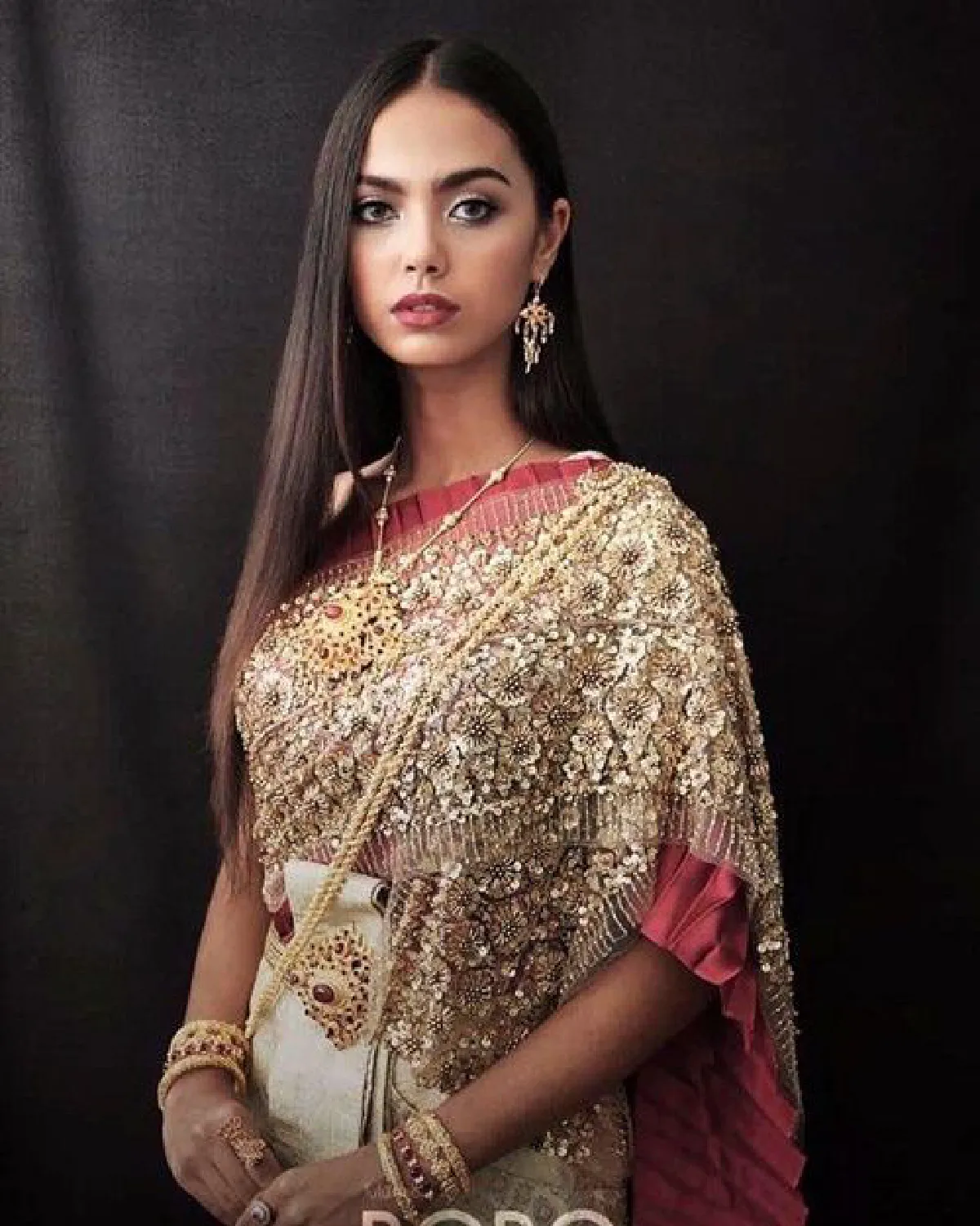 ซูมความแซ่บ! โดโรธี เพ็ทโซลด์ นางแบบสุดฮอตหวานใจ โจเซฟ