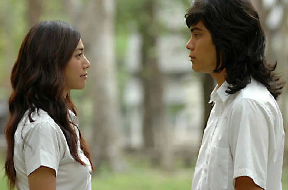 ความหวานแย่งซีน! นุ่น ศิรพันธ์ ควงสามีฉลอง 12 ปี เพื่อนสนิท