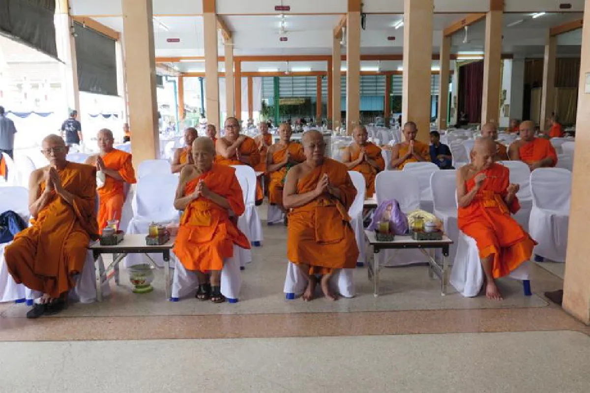 วัดพระพิเรนทร์ วัดเล็กๆ แต่ผลิตบัณฑิตมาก