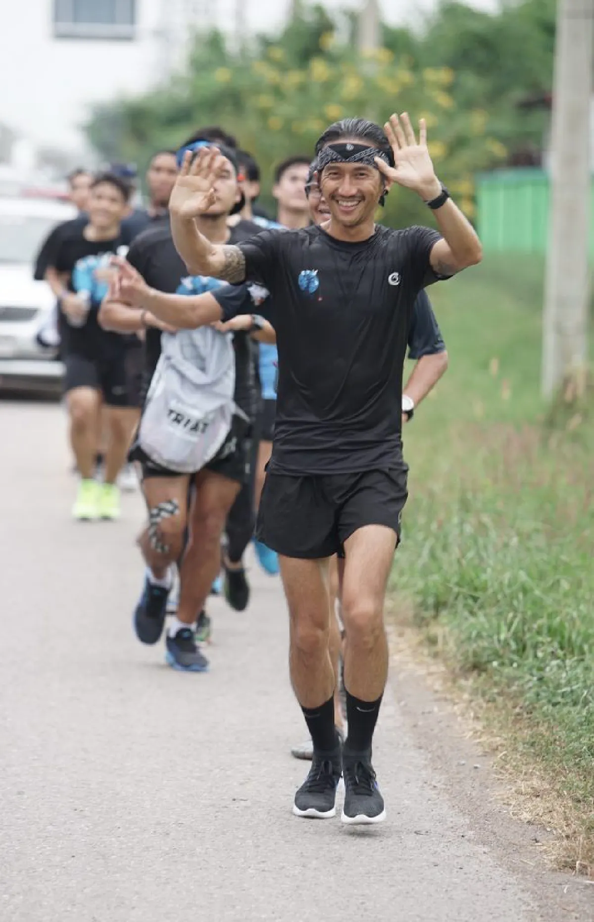 รวมดารานักวิ่ง...จากสิ่งที่รักนำไปสู่เรื่องราวดีๆ