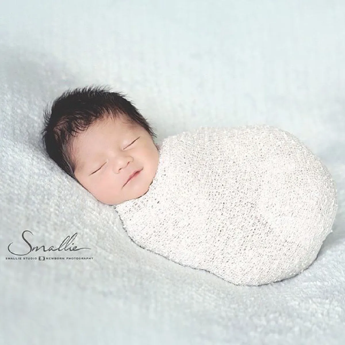 น่ารักเหมือนตุ๊กตา! น้องเทย์แลน ลูกชายของ ลิซ่า ถ่ายแบบครั้งแรก