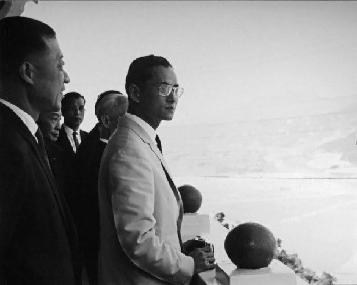 หาชมยาก!เผยภาพเมื่อครั้ง"ในหลวงร.9"เสด็จฯเยือนไต้หวัน