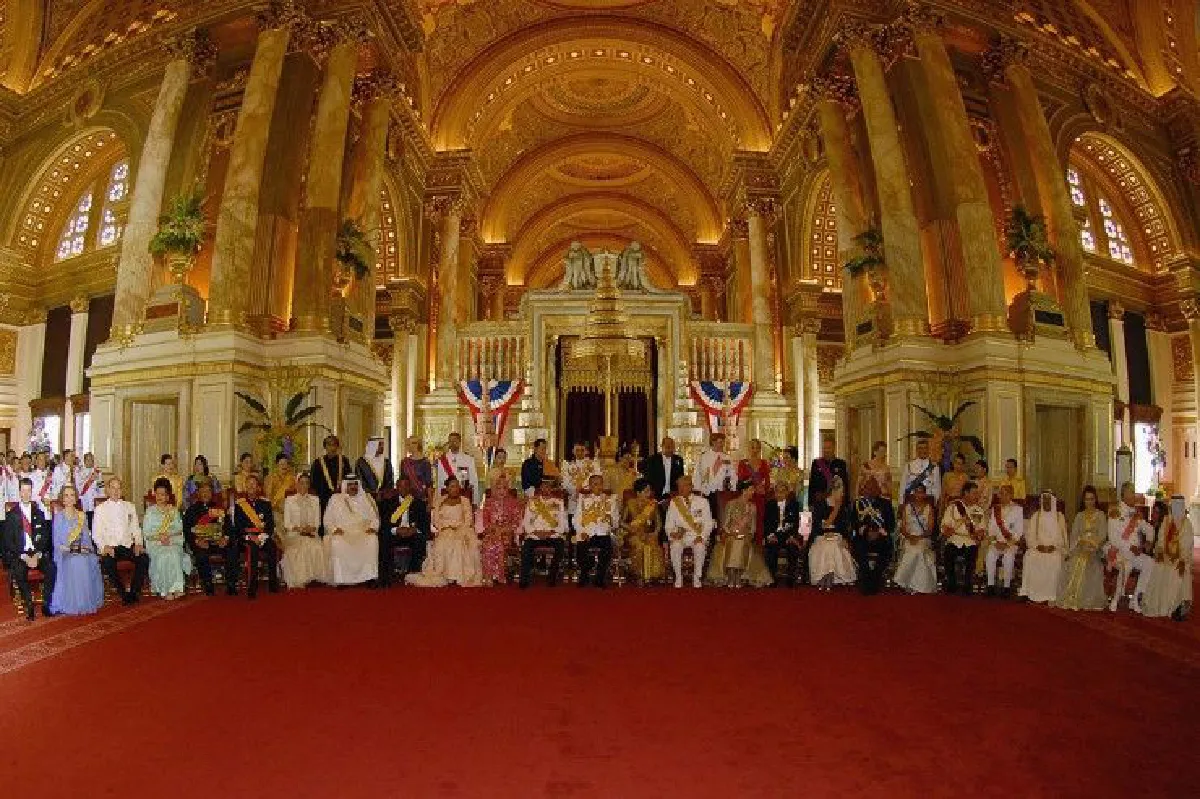 ประมวลภาพในหลวงรัชกาลที่ 9 กษัตริย์นักการทูต กับประมุขต่างชาติ