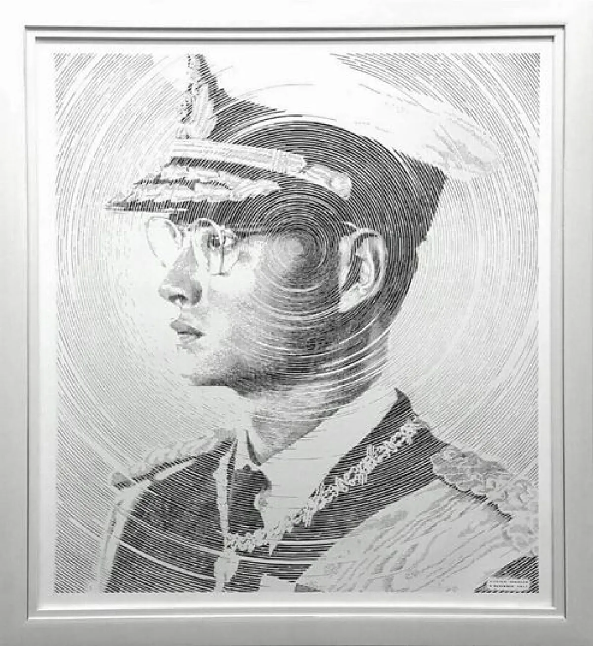‘ละออง’ ศิลปะเฉลิมพระเกียรติ