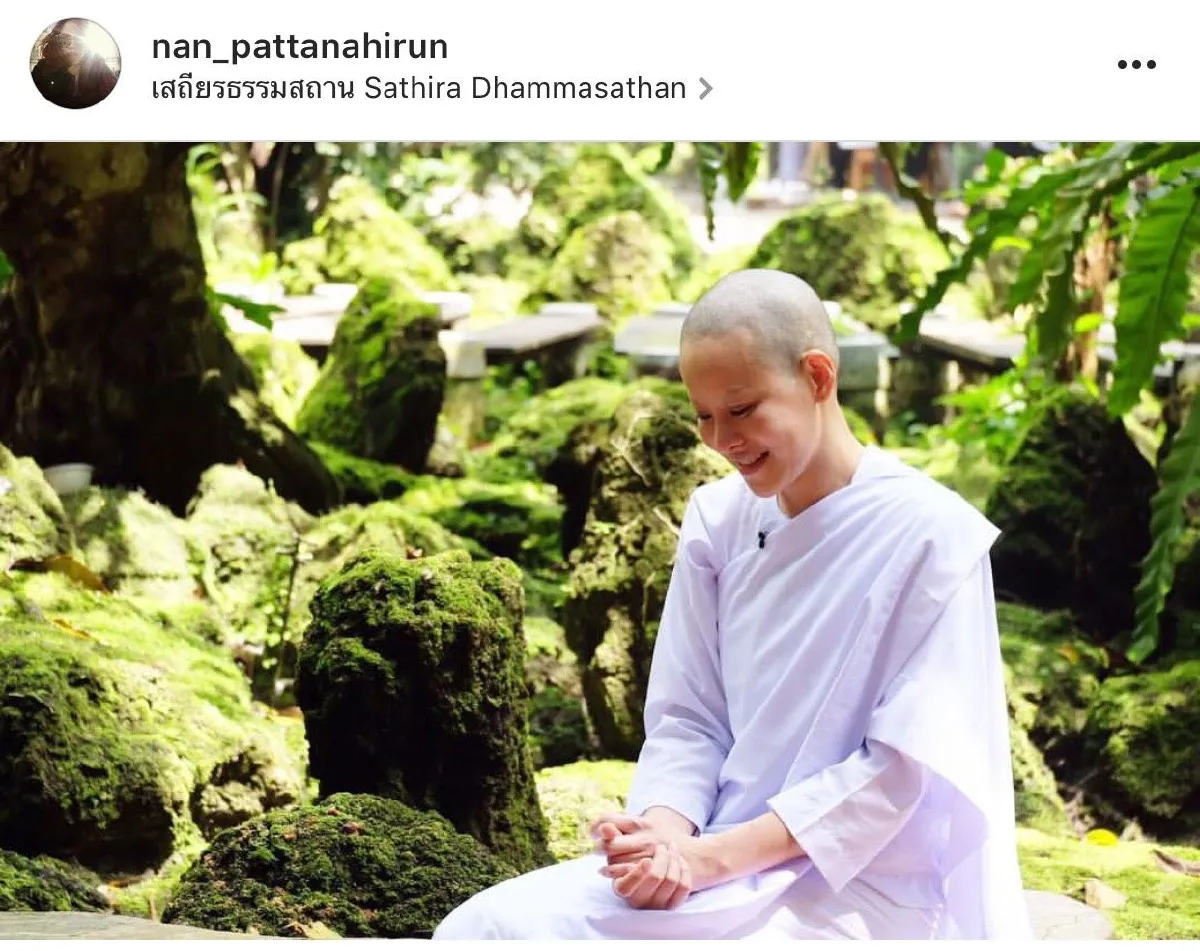 10 ภาพงดงามของ "แม่ชีหนิง” ขณะบวชชีปฏิบัติธรรมถวายเป็นพระราชกุศล