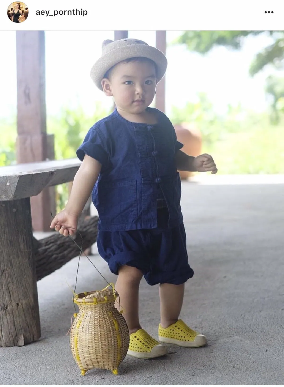 รวมภาพลูกดาราคนดัง ดำนาปลูกข้าว เรียนรู้การดำรงชีวิตในวิถีพอเพียง