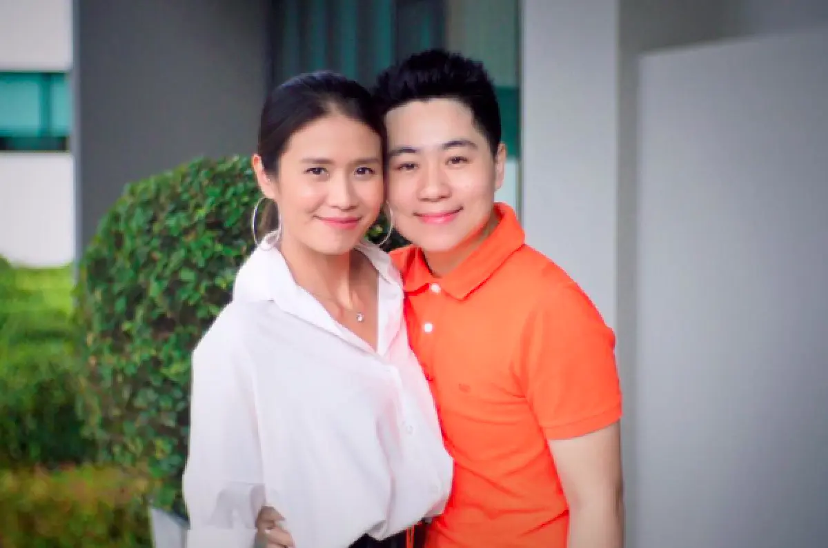 เพศเดียวกันไม่ใช่ปัญหา..เปิดคู่รักคนบันเทิง “หญิงรักหญิง"