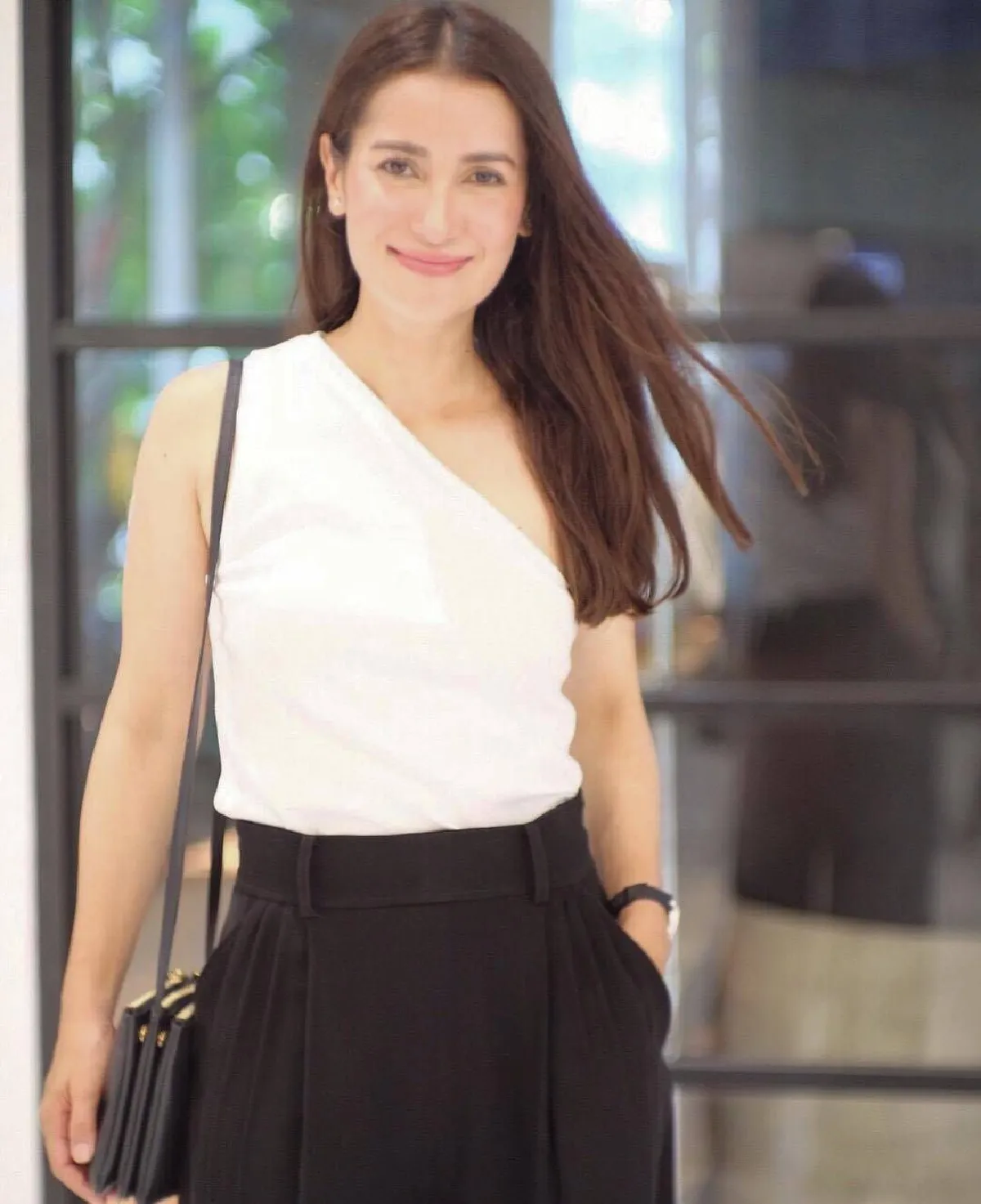 ส่อง 10 นางเอกที่มี "รอยยิ้มพิมพ์ใจ” เป็นเอกลักษณ์