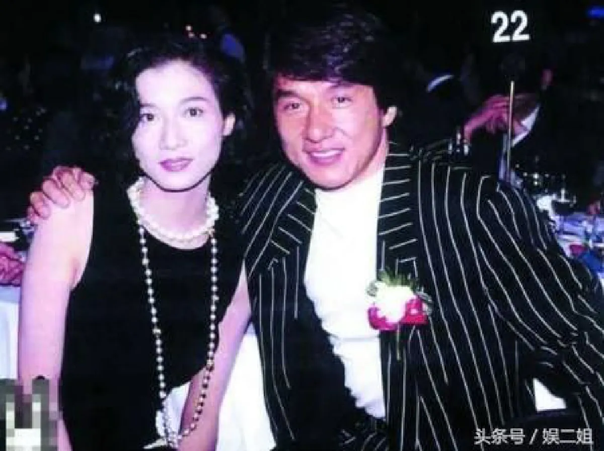 รับเป็นเลสเบี้ยน! "เอ็ตต้า อู๋" ลูกสาว “เฉินหลง” พร้อมทั้งเปิดตัวแฟนสาว