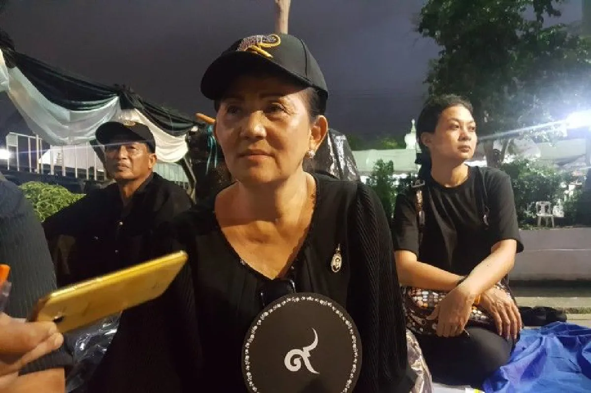 แรงศรัทธาและรักภักดี แดดร้อนฝนตกไม่ย่อท้อ