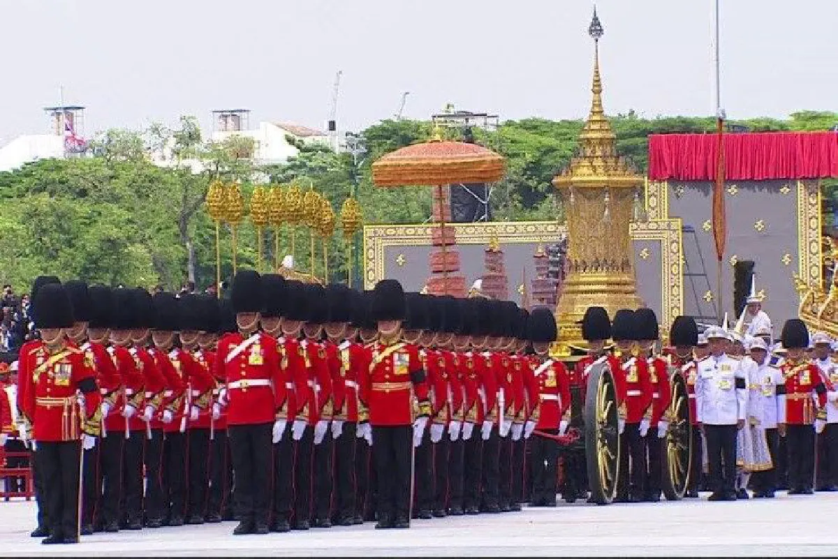ประมวลภาพ ริ้วขบวนที่ 3 เชิญพระบรมโกศโดยราชรถปืนใหญ่เวียนพระเมรุมาศ