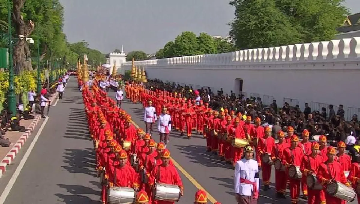 ประมวลภาพริ้วขบวนที่1 เชิญพระโกศทองใหญ่โดยพระยานมาศสามลำคาน