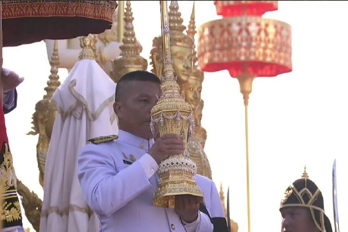 "พระโกศพระบรมอัฐิเก้าเหลี่ยม" สื่อถึงพระบรมราโชวาทในหลวงรัชกาลที่9