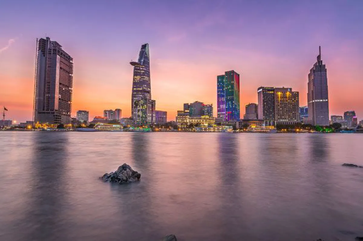 เวียตเจ็ท เปิด 2 เส้นทางบินใหม่ เชื่อมโฮจิมินห์สู่เชียงใหม่และภูเก็ต พร้อมจัดโปรโมชั่นจองบัตรโดยสารบินต่างประเทศในราคาสุดคุ้ม