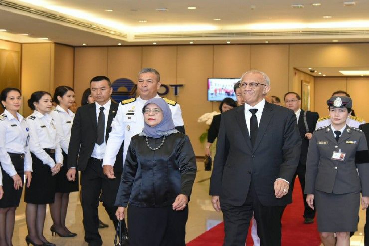 ผู้นำสิงคโปร์ยกย่องพระอัจริยภาพด้านการทูตในหลวงร.9 ผู้นำสิงคโปร์ยกย่องพระอัจริยภาพด้านการทูตในหลวงร.9