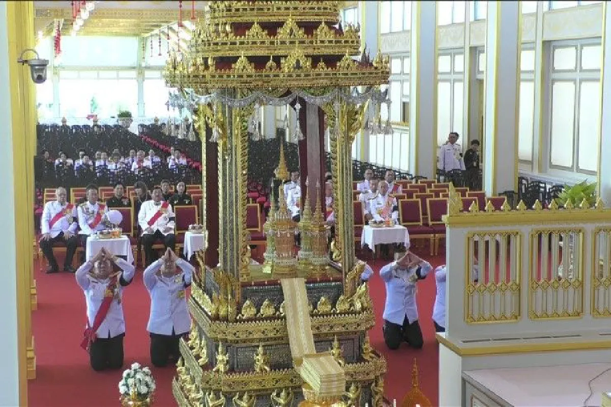 ประมวลภาพ ริ้วขบวนที่ 4 เชิญพระโกศพระบรมอัฐิและพระบรมราชสรีรางคารไปพระบรมมหาราชวัง