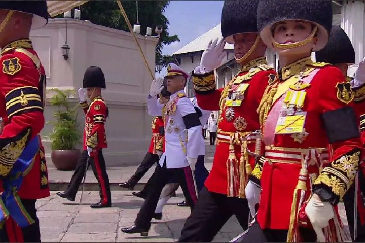 ประมวลภาพ ริ้วขบวนที่ 4 เชิญพระโกศพระบรมอัฐิและพระบรมราชสรีรางคารไปพระบรมมหาราชวัง