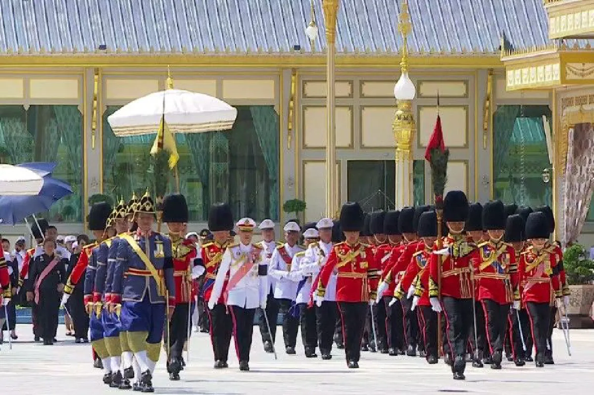 ประมวลภาพ ริ้วขบวนที่ 4 เชิญพระโกศพระบรมอัฐิและพระบรมราชสรีรางคารไปพระบรมมหาราชวัง
