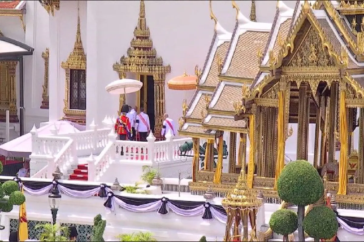 ประมวลภาพ ริ้วขบวนที่ 4 เชิญพระโกศพระบรมอัฐิและพระบรมราชสรีรางคารไปพระบรมมหาราชวัง