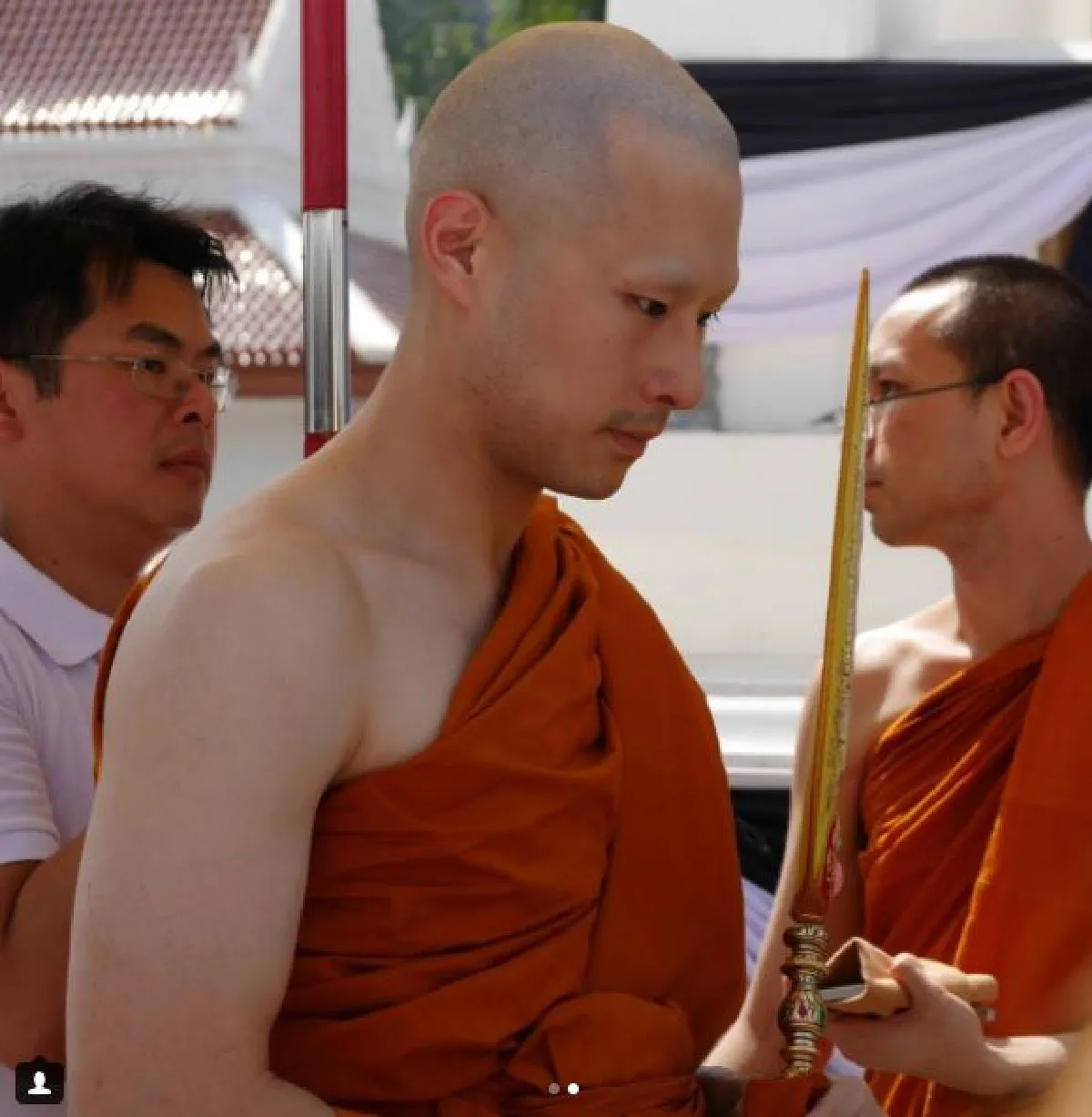 ภัทร ฉัตรบริรักษ์ บวชแทนคุณพ่อแม่ ถวายเป็นพระราชกุศลแด่ในหลวงร.9