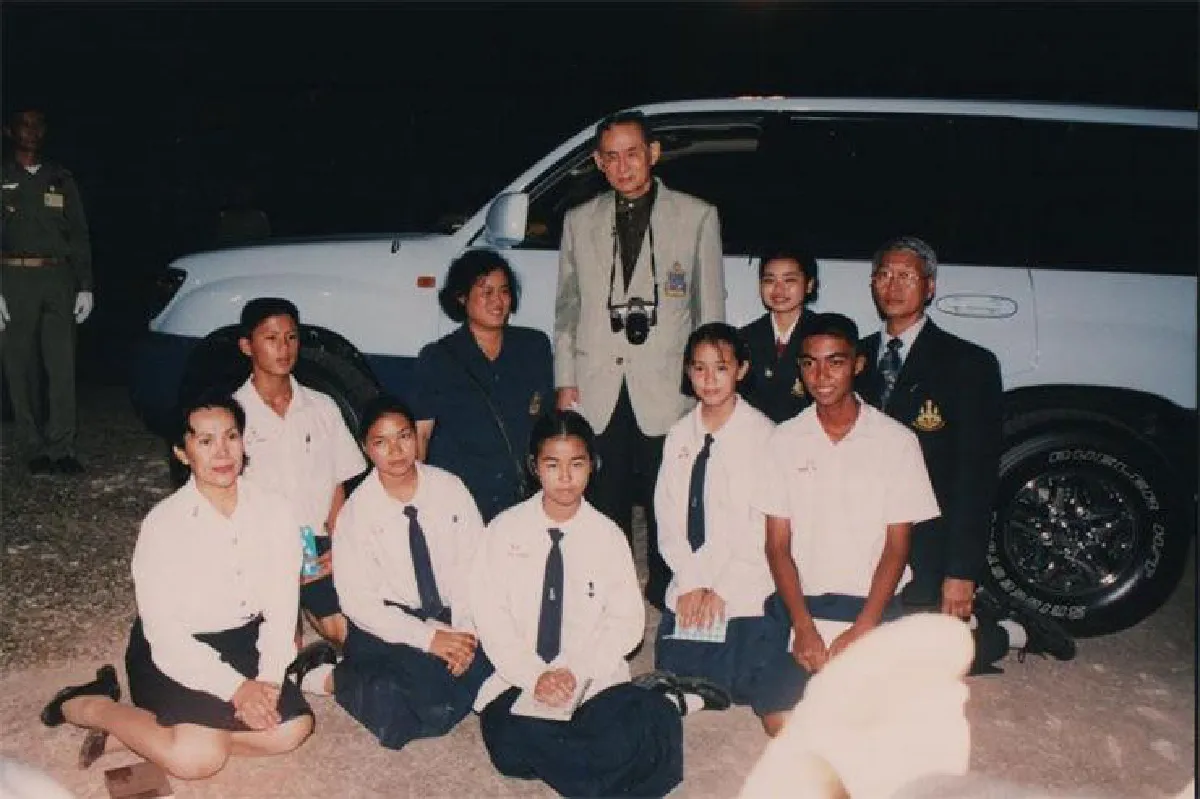 กาณต์จีรา สุกสี นักเรียนโรงเรียนบ้านนอกเล็กๆ มีพระราชาเป็นครู