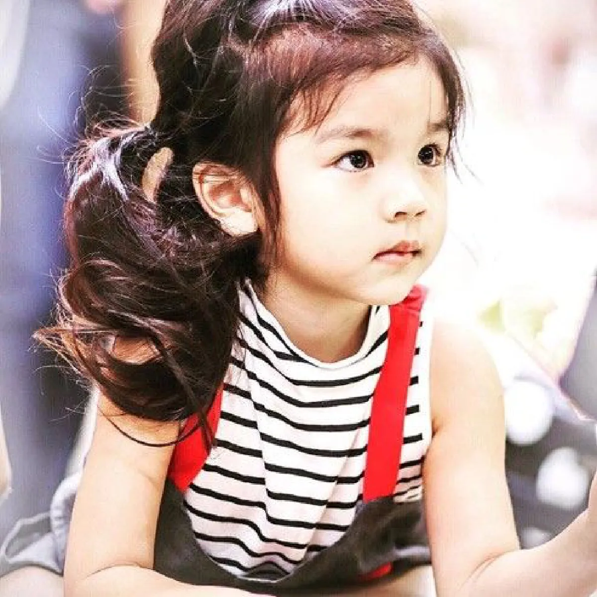 โบว์ แวนดา น้อมนำคำพ่อหลวงสอน "น้องมะลิ" สัญญา "หนูจะเป็นคนดี"