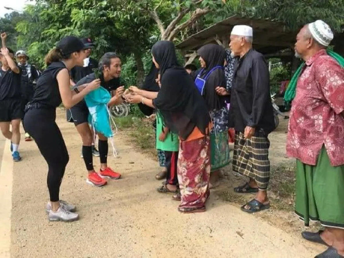 ทหาร-ตร.ใต้พร้อมใจดูแลคนดีที่ทำประโยชน์ให้แผ่นดิน