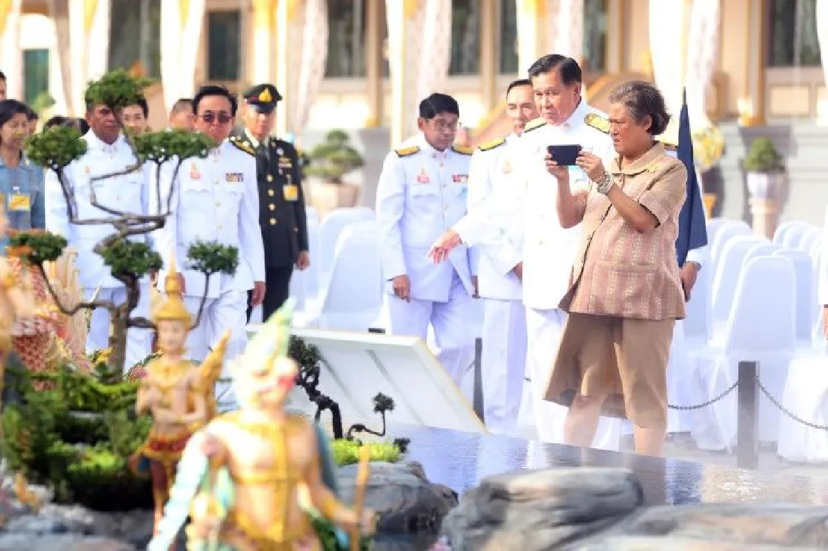 สมเด็จพระเทพฯเสด็จฯเปิดนิทรรศการพระเมรุมาศฯ