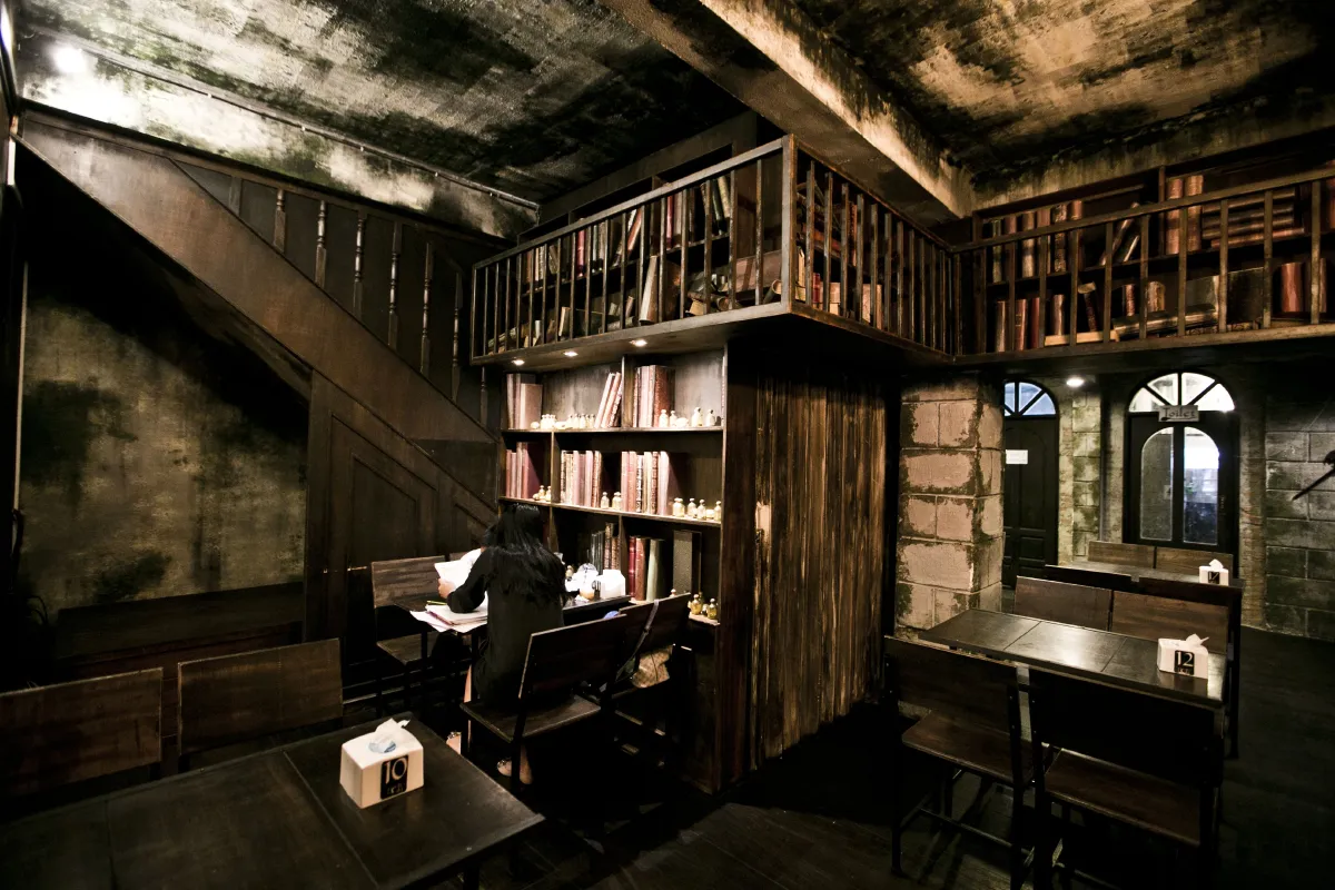 เปิดโลกเวทมนตร์ที่ MoreNom : Magic Bar