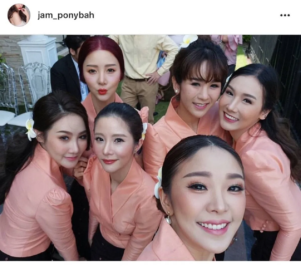 ฤกษ์ดี!! “ฟลุค-แอปเปิ้ล” หมั้นแล้ว หลังดูใจมานานกว่า 10 ปี