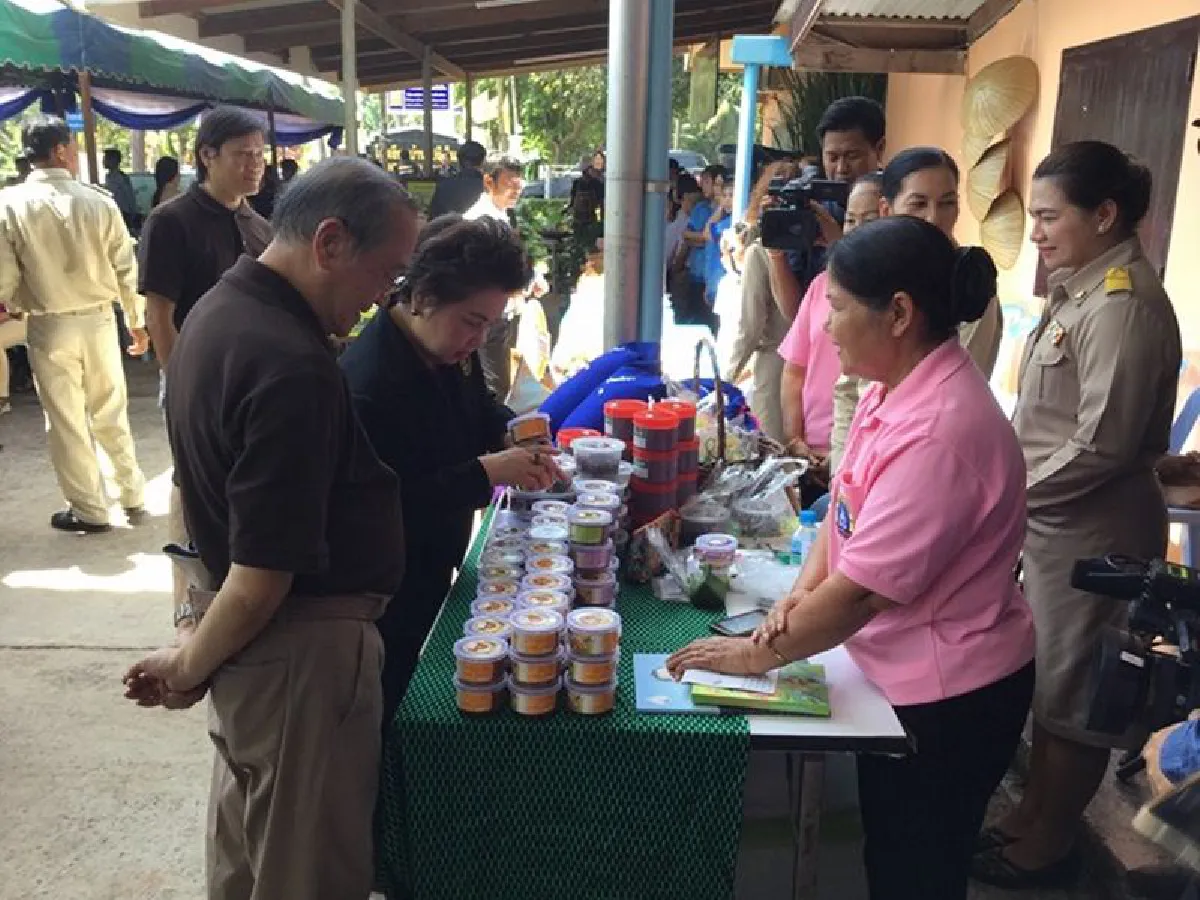 ผู้ว่าฯตราดตรวจบ้านเล็งเปิดเป็นด่านชายแดนถาวรในอนาคต